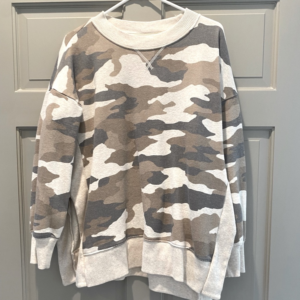 Aerie sweatshirt. Great with leggings